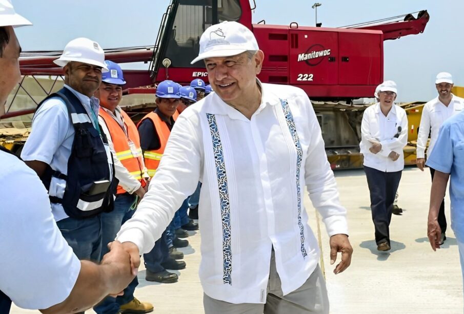 AMLO en gira de trabajo