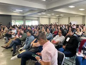 Asistentes al encuentro internacional de educación inclusiva en PV