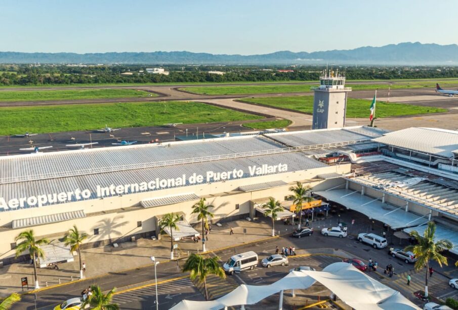 Aeropuerto Internacional de Puerto Vallarta