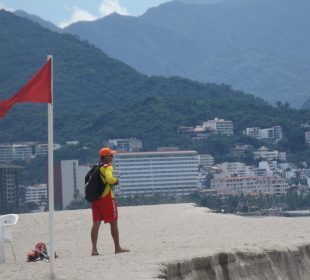 Banderas preventivas en playas