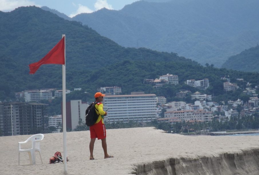 Banderas preventivas en playas
