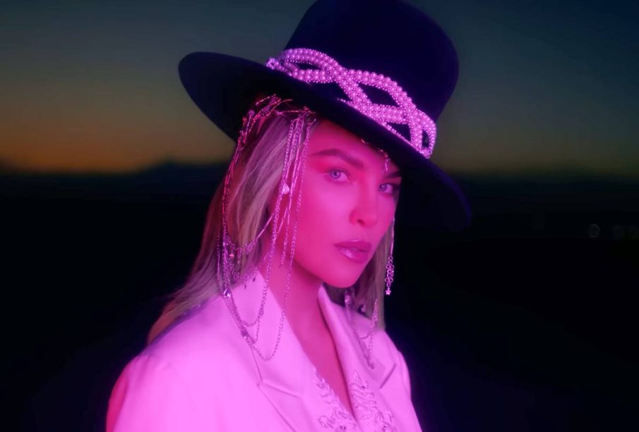 Belinda en el teaser de Cactus