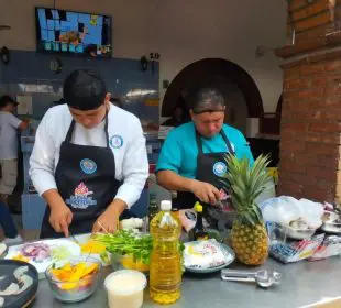 Chefs cocinando