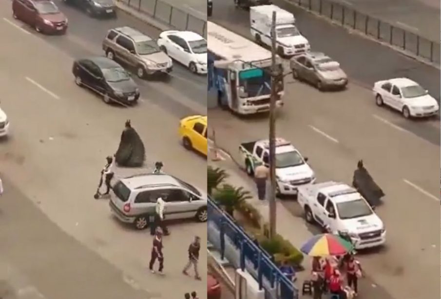 Hombre vestido de Batman en Ecuador