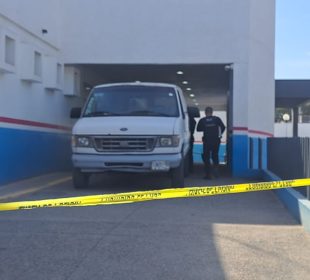 Ingreso de urgencias acordonado por hombre que llegó sin vida