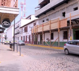 Obra en el centro histórico de Valllarta