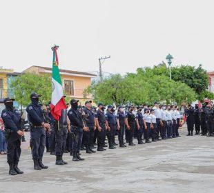 Policías de Bahía de Banderas