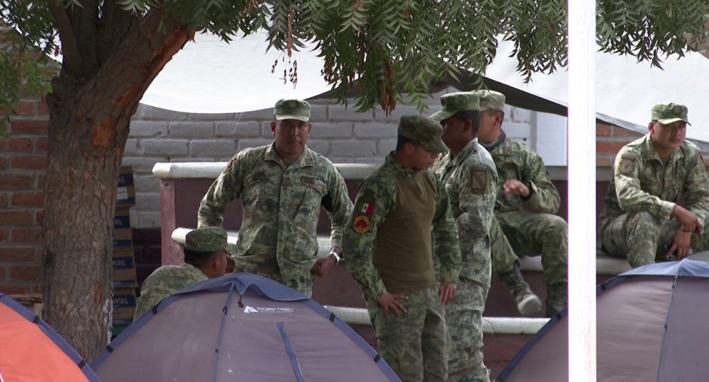 Soldados de la Guardia Nacional en Ixtapa