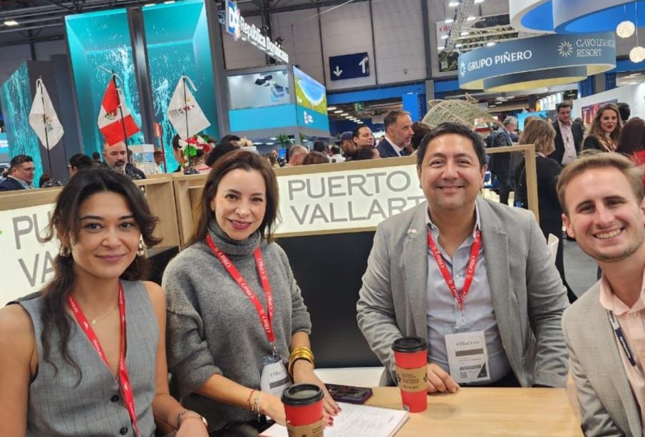 Stand de Puerto Vallarta en Feria Internacional de Turismo