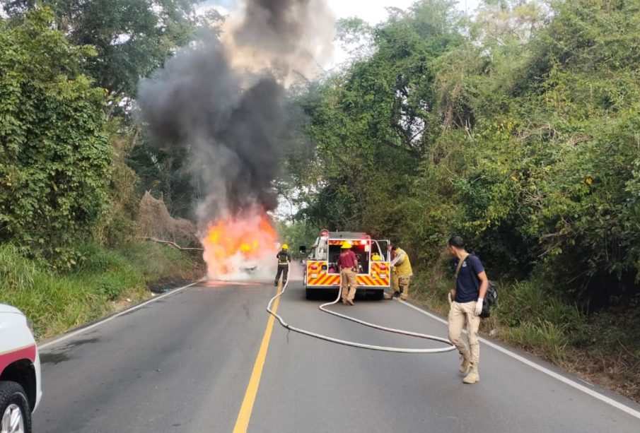 Accidente en carretera federal 200