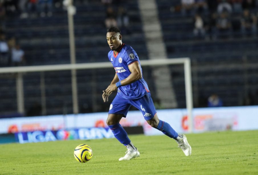 Cruz Azul cae ante el Pachuca