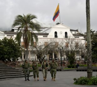 Ecuador vive una ola de violencia y caos