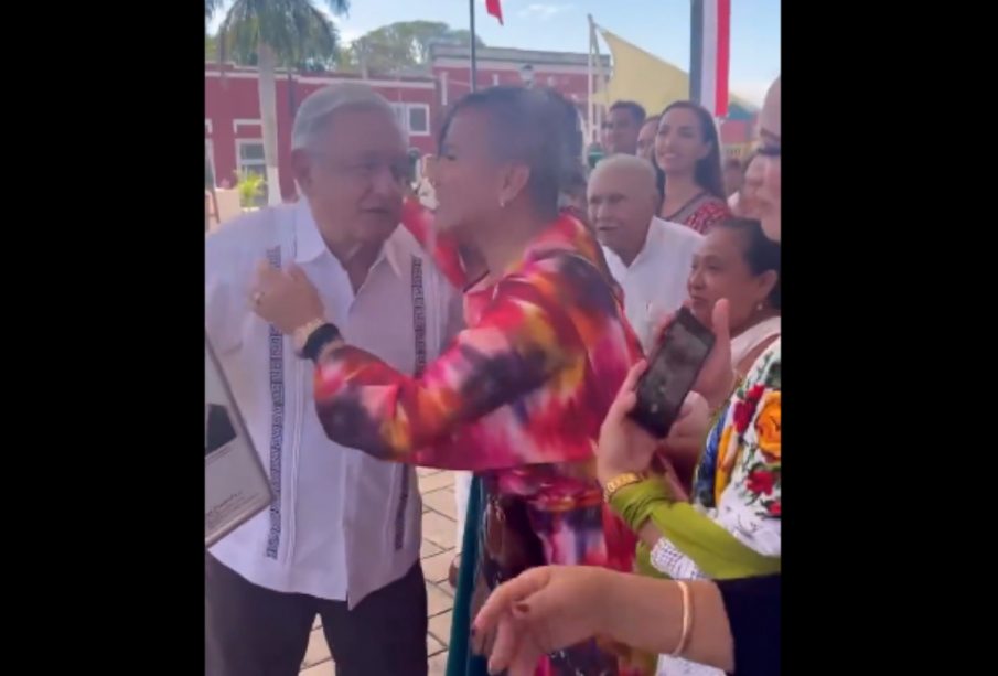 AMLO y la diputada Salma Luévano