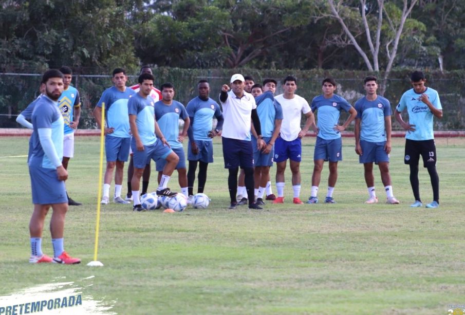 Equipo de futbol Tritones Vallarta