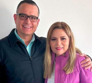 César Abarca Gutiérrez y Claudia Delgadillo.