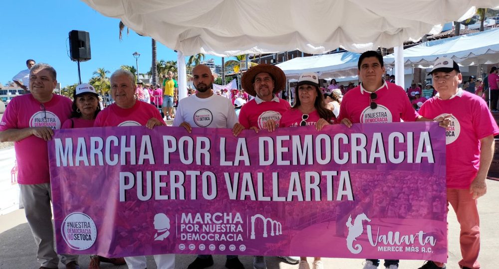 Marcha por la Democracia Vallarta