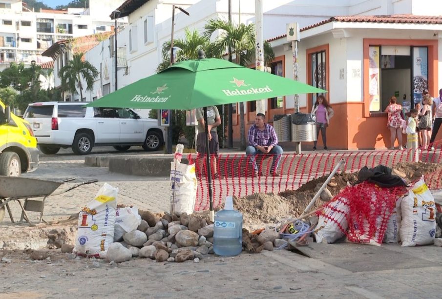 Obra en el malecón