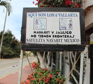 Lugares como Sayulita están en Nayarit y son playas cercanas a Jalisco