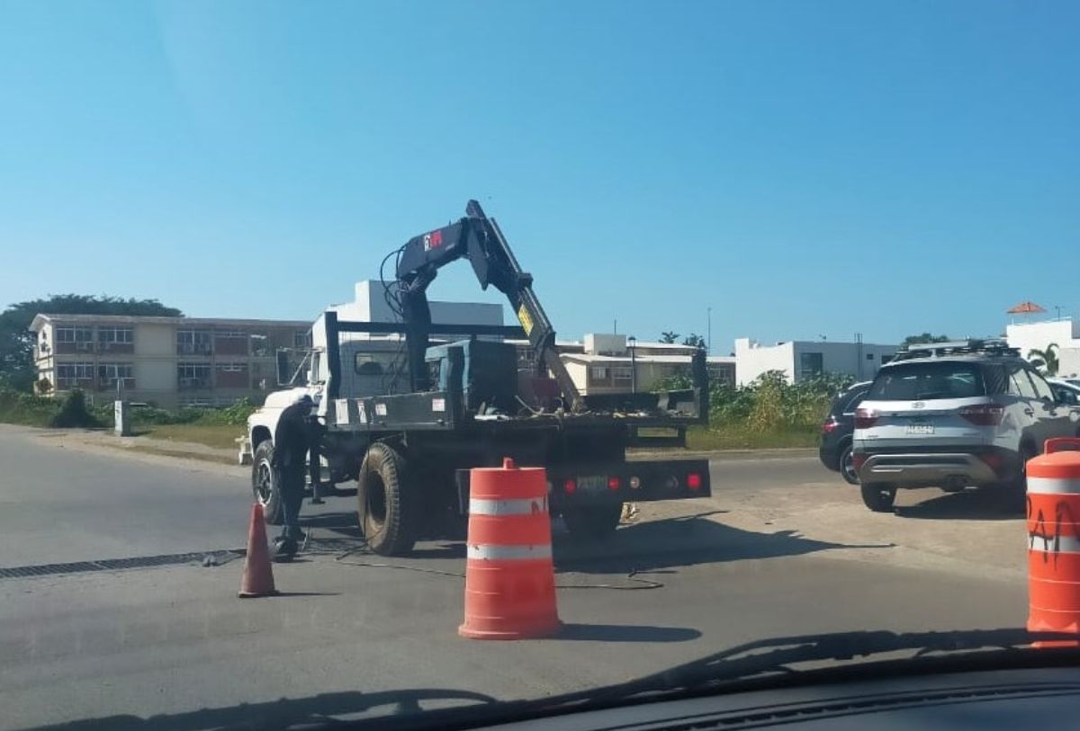 Reparación de alcantarilla en Fluvial Vallarta