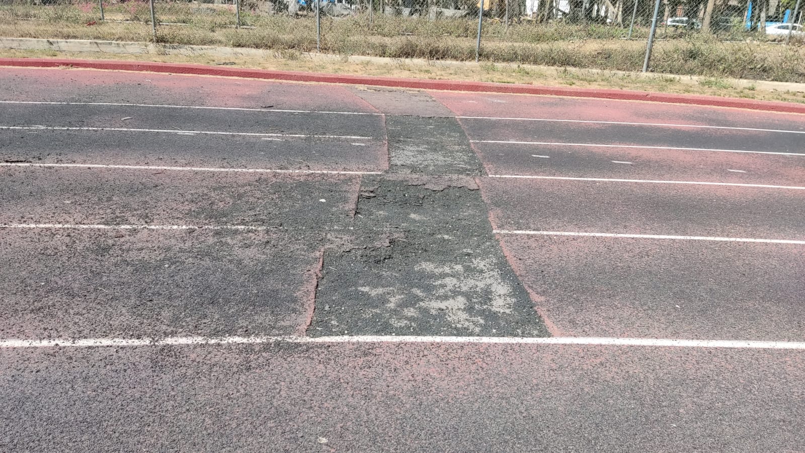 Pista de atletismo de San José del Valle.