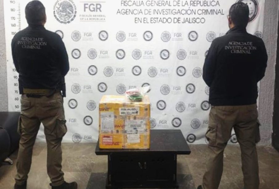 Droga asegurada por elementos de la FGR