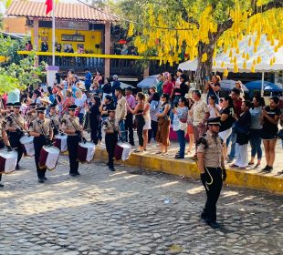 Desfile Día de la Bandera.