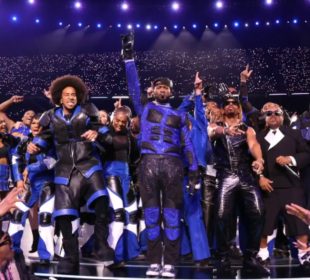 Usher en el Super Bowl 2024