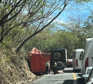 Abren carretera fedearl 200