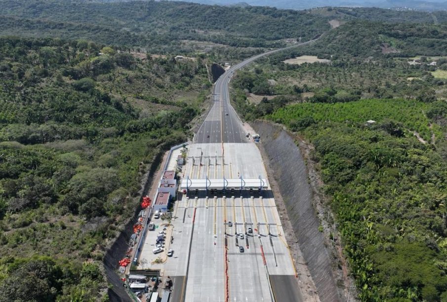 Autopista Guadalajara-Puerto Vallarta, trailero da opinión experta