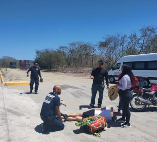 Ciclista extranjero fue atropellado en la carretera a Punta de Mita