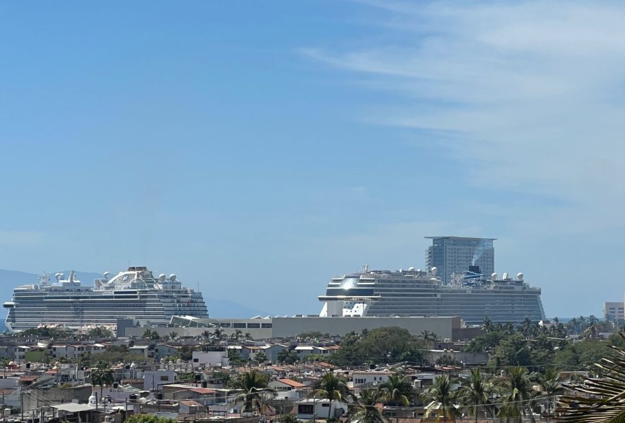 Cruceros en aguas de Vallarta