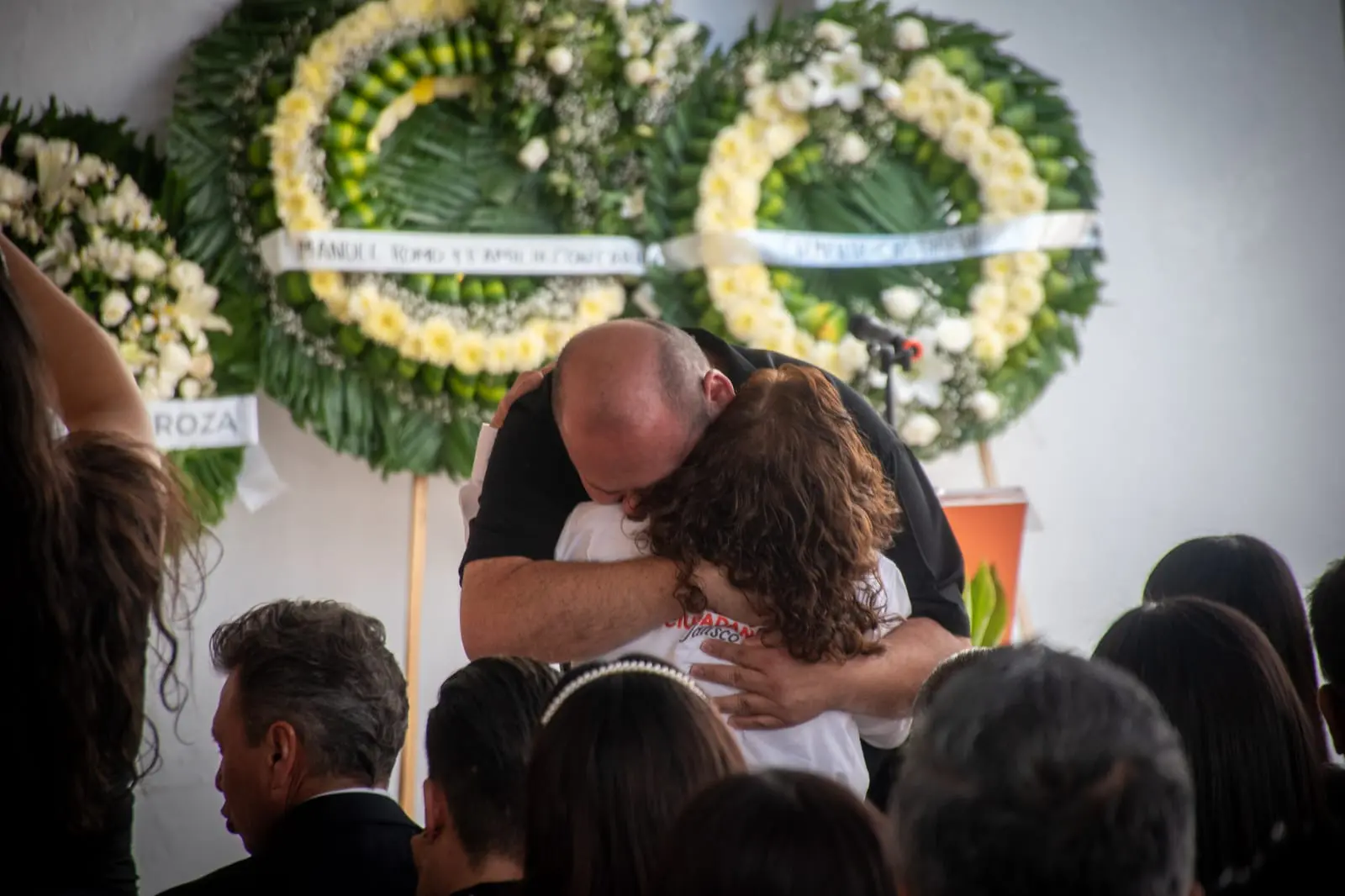 Enrique Alfaro en homenaje de Susana Rodríguez