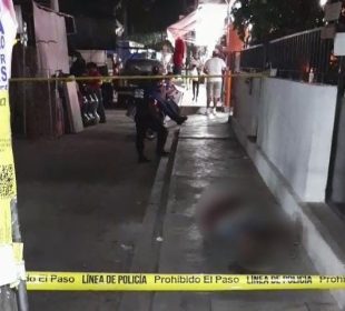 Indigente muere en una banqueta del centro de San José del Valle