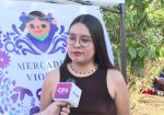 Mayra Arce en el Mercadita Violeta