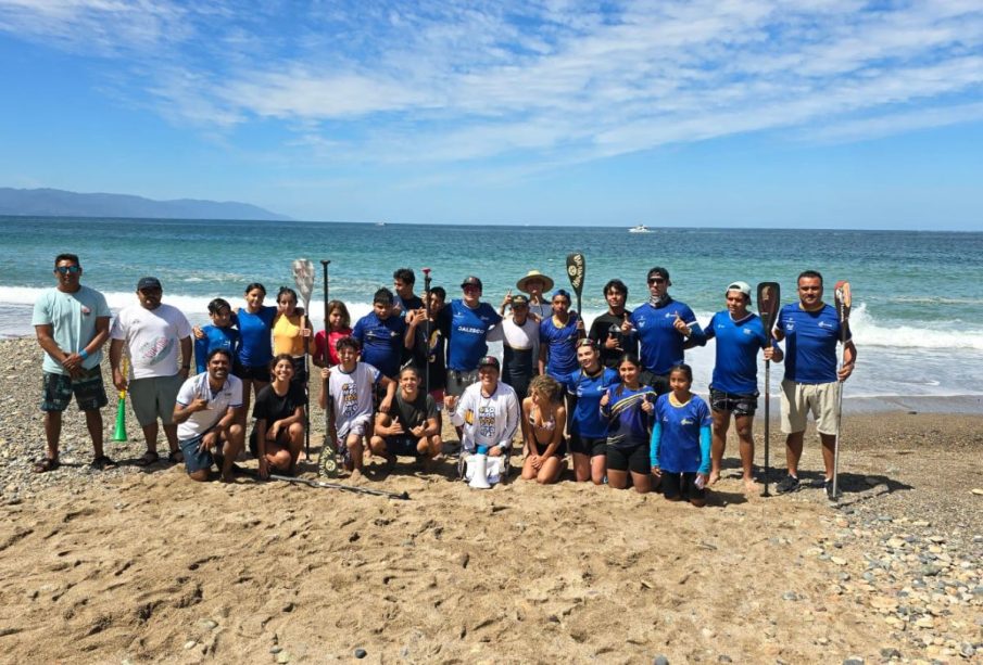 Selectivo juvenil de surfing en Jalisco