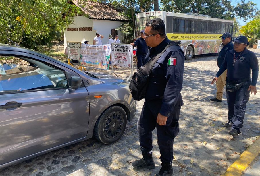 Supervisa Comisaría de Seguridad playas de Puerto Vallarta