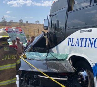 Un muerto y tres heridos leves tras choque en Tonala