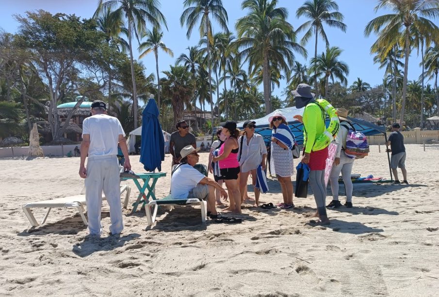 Vacacionistas en playas de Bahía