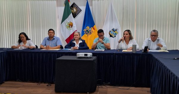 Renuncian a Morena 5 regidores; anuncian su incorporación al PVEM