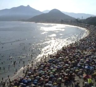 Turistas son golpeados por el calor extremo de Río de Janeiro