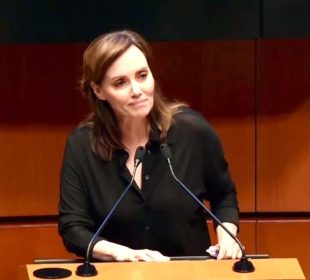 Lily Téllez en el Senado de la República