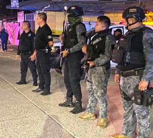 Policías y militares en Vallarta