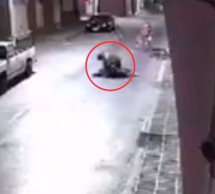 (VIDEO) Menores son golpeadas por clínica mental de SLP; "me va a matar", gritan