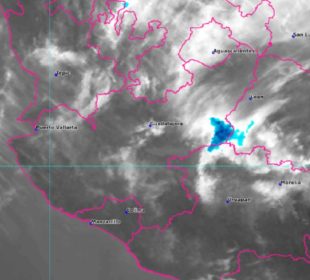 Clima en Puerto Vallarta hoy: Nublado sin lluvias y mucho calor por la tarde