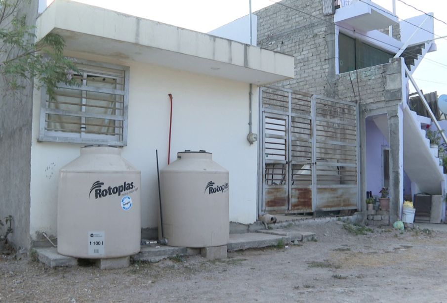 Seapal Vallarta raciona agua a vecinos de Chulavista en Ixtapa