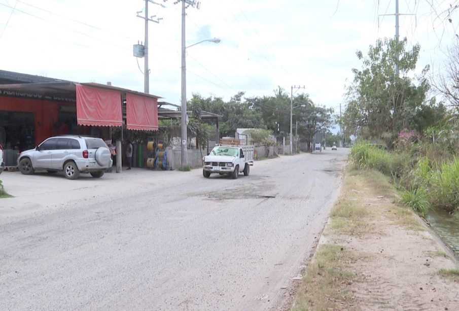 Aparecen albercas en la Ignacio Manuel Altamarino de San José