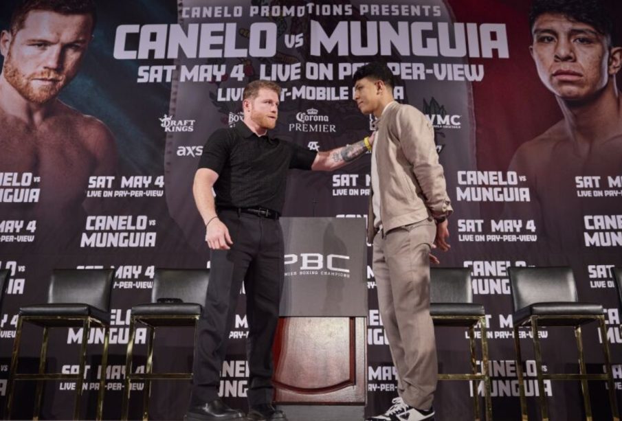 Canelo vs Munguía