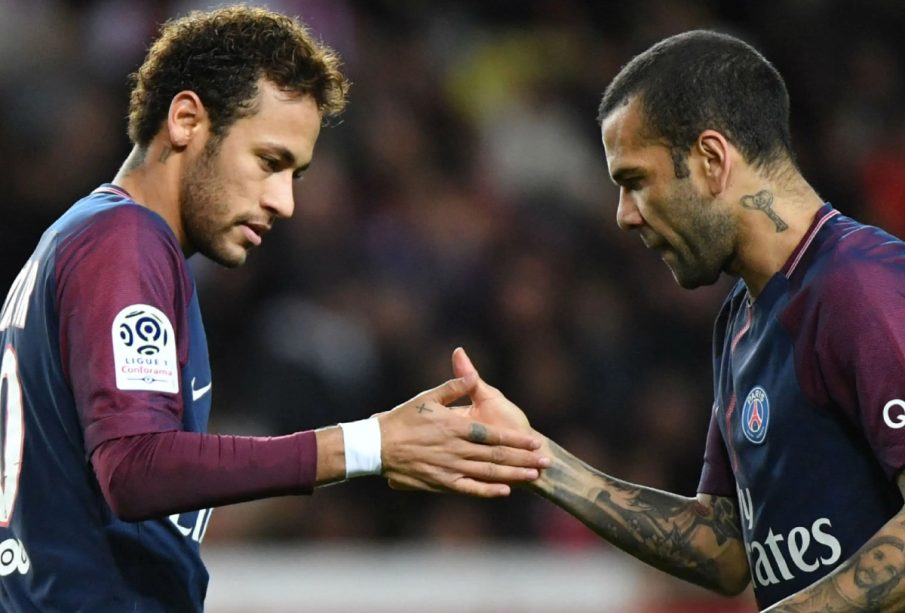 Dani Alves y Neymar