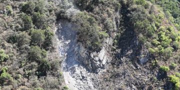 Deslave en Cerro de San Juan en Tepic, Nayarit Sin riesgo