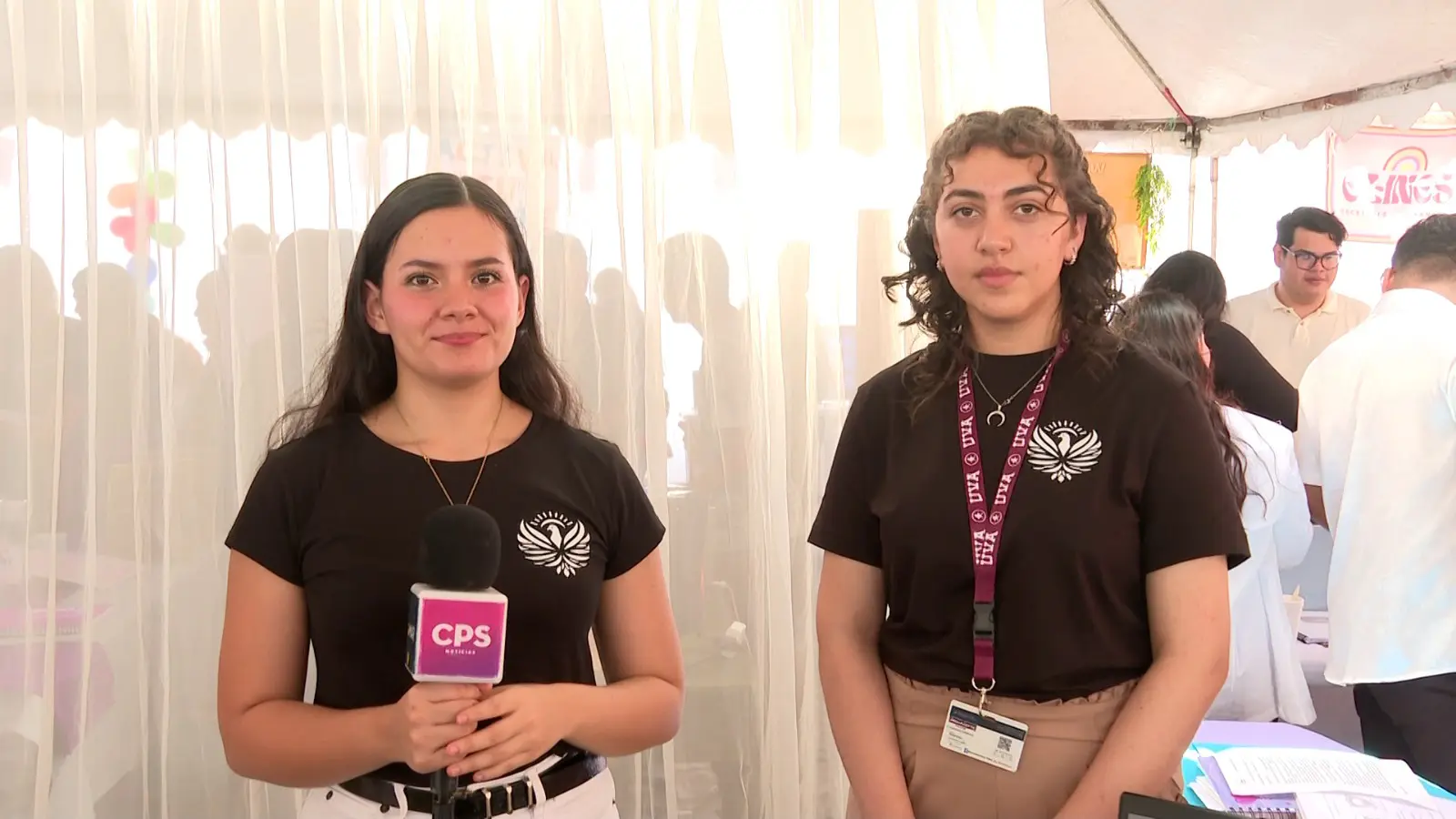 Estudiantes en expo